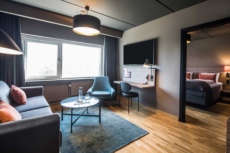 Juniorsuite i rå New-Yorker stil fra hotel Scandic Glostrup